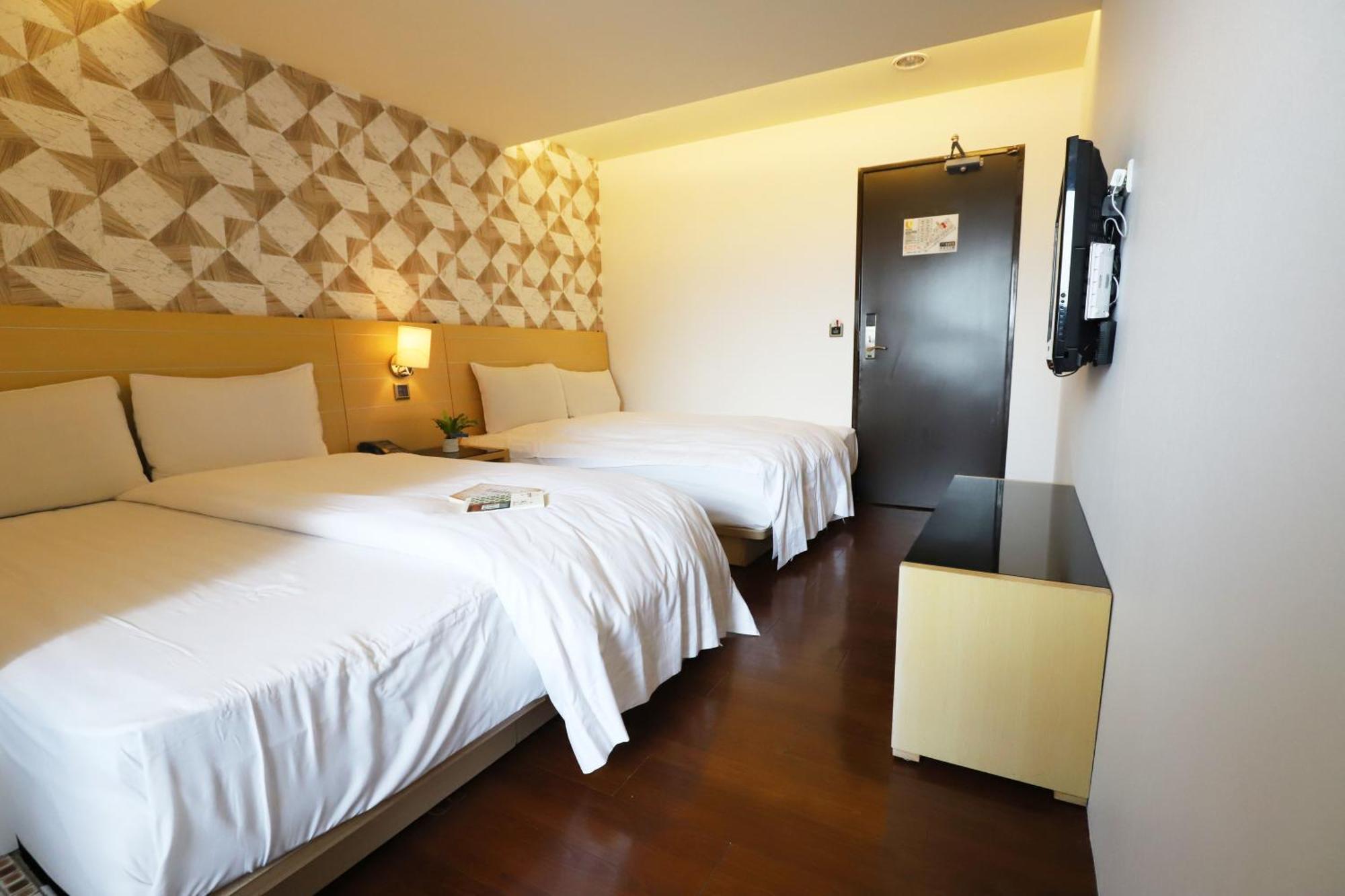 Dream 12 Hotel Tajcshung Szoba fotó